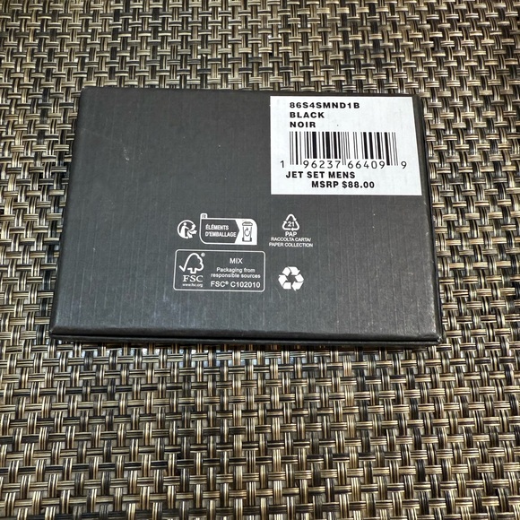 NWT Michael Kors Black Card Holder Bi Fold Soft Leather Wallet - Picture 10 of 10